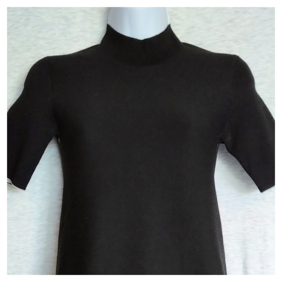 Theory Lakelyn Evian Contrast-Trim Stretch Knit Dress - Picture 4 of 9